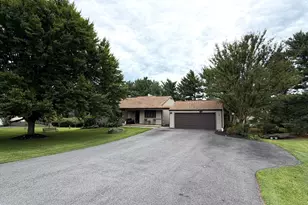 11298 Woodhaven Dr, Ijamsville, MD 21754 - Photo 1