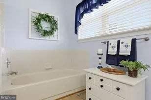 105 New Castle Ct, Frederick, MD 21702 - Photo 25