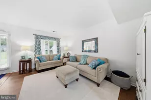 105 New Castle Ct, Frederick, MD 21702 - Photo 5