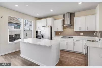 385 Ensemble Way Way, Frederick, MD 21701 - Photo 11
