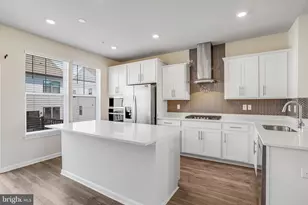 385 Ensemble Way Way, Frederick, MD 21701 - Photo 11