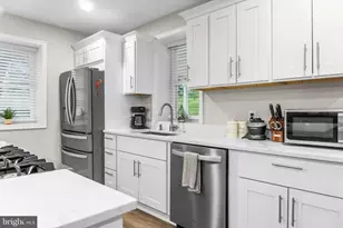 9001 Hollow Rd, Middletown, MD 21769 - Photo 7