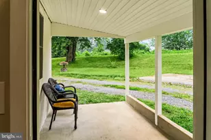 9001 Hollow Rd, Middletown, MD 21769 - Photo 3
