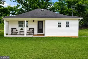 9001 Hollow Rd, Middletown, MD 21769 - Photo 1