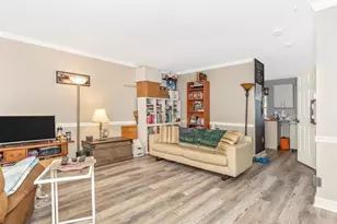 6338 Towncrest Ct, Frederick, MD 21703 - Photo 3