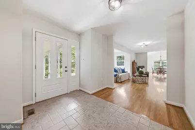 5812 Western View Place, Mount Airy, MD 21771 - Photo 3