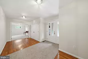 5812 Western View Pl, Mount Airy, MD 21771 - Photo 5