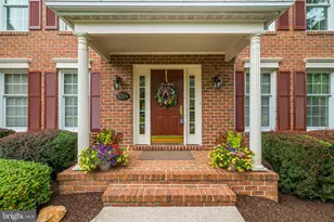 2214 W Greenleaf Dr, Frederick, MD 21702 - Photo 3
