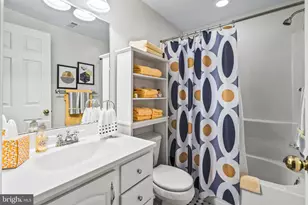 2214 W Greenleaf Dr, Frederick, MD 21702 - Photo 49