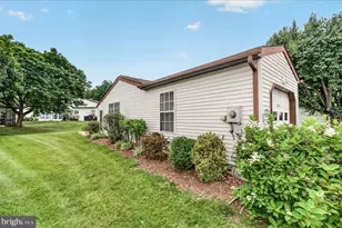 5675 Barberry Ct, Frederick, MD 21703 - Photo 5