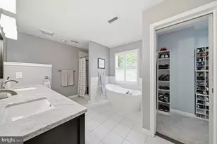 2806 Pheasant Ln, Clarksburg, MD 20871 - Photo 39