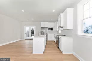 406 W Green St, Middletown, MD 21769 - Photo 3