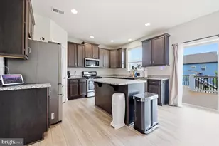 1906 GLADSTONE St, Frederick, MD 21702 - Photo 9