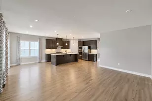 6809 Ballenger Run Blvd, Frederick, MD 21703 - Photo 7