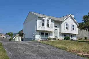 105 Colliery Dr, Thurmont, MD 21788 - Photo 1
