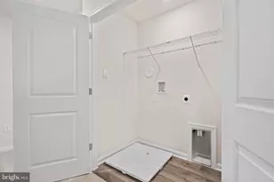 241 Monroe Ave, Frederick, MD 21701 - Photo 23