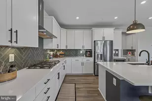 409 Karn Pl, Brunswick, MD 21716 - Photo 11