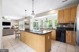 5646 Denfield Pl, Adamstown, MD 21710 - Photo 17