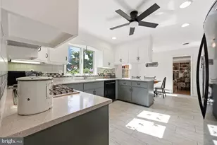 7918 Runnymeade Dr, Frederick, MD 21702 - Photo 17