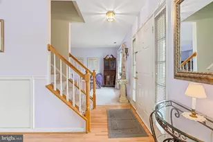 869 Waterford Dr, Frederick, MD 21702 - Photo 3