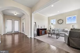 10390 Springside Ter, Ijamsville, MD 21754 - Photo 7