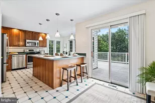 5583 Rivendell Pl, Frederick, MD 21703 - Photo 9