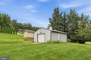 6113 Elaine Dr, Jefferson, MD 21755 - Photo 43