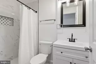 20 E 7th St, Frederick, MD 21701 - Photo 11
