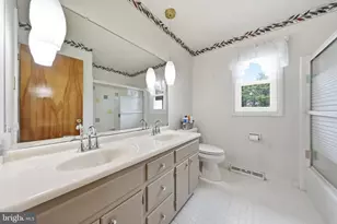 2 James St, Woodsboro, MD 21798 - Photo 31