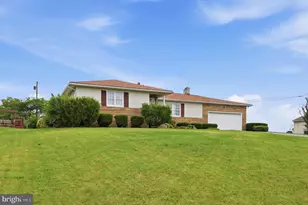 2 James St, Woodsboro, MD 21798 - Photo 3