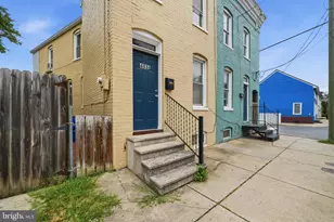 403 W South St, Frederick, MD 21701 - Photo 3