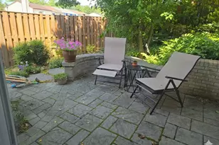74 Oxford Ct, Walkersville, MD 21793 - Photo 3