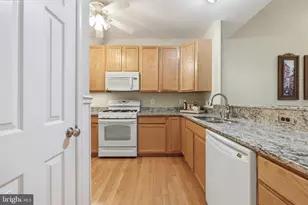 10619 Nathaniel Way, New Market, MD 21774 - Photo 11