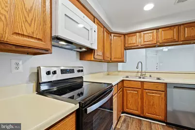 811 Stratford Way #E, Frederick, MD 21701 - Photo 11