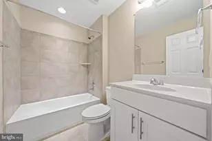640 Blandwood Rd, Frederick, MD 21701 - Photo 9