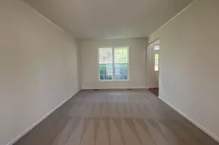 1700 Crommelins Ct, Point of Rocks, MD 21777 - Photo 3
