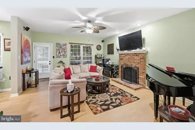 9409 Bridgewater Court W, Frederick, MD 21701 - Photo 5
