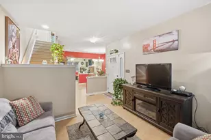 9409 Bridgewater Ct W, Frederick, MD 21701 - Photo 3