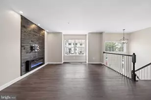 6208 Cliffside Terrace, Frederick, MD 21701 - Photo 9