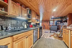 11234 Wolfsville Rd, Myersville, MD 21773 - Photo 19