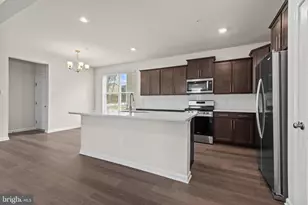 1520 Ripplecreek Dr, Frederick, MD 21703 - Photo 9