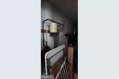 19 Virginia Avenue, Brunswick, MD 21716 - Photo 11
