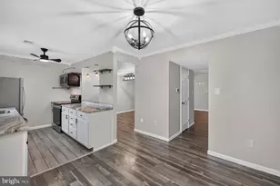 8808 Eureka Ln, Walkersville, MD 21793 - Photo 5