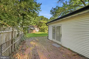 1206 Beechwood Dr, Frederick, MD 21701 - Photo 17
