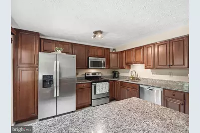 7037 Hames Court, Frederick, MD 21703 - Photo 15