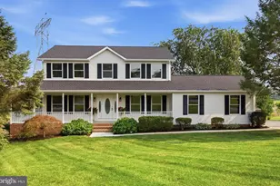 12513 Bills Ct, Mount Airy, MD 21771 - Photo 3