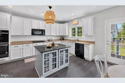 9754 Wyndham Drive, Frederick, MD 21704 - Photo 19