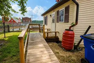 8 N Virginia Ave, Brunswick, MD 21716 - Photo 25