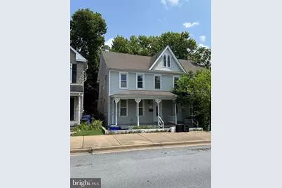 323 E Potomac Street, Brunswick, MD 21716 - Photo 1