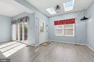 2215 Parish Ln, Frederick, MD 21701 - Photo 15